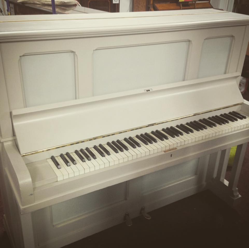 BOYD Farrow & Ball Decor piano.jpg 